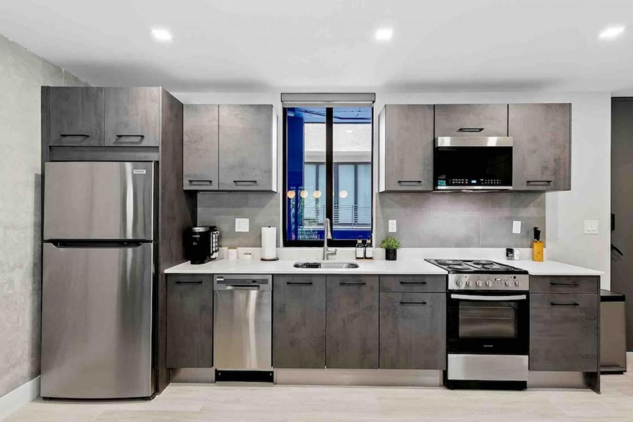 Pretty Rola 204 Upscale Spacious 1B1B Apt W King Bed At Downtown Ft Lauderdale Fort Lauderdale Bagian luar foto